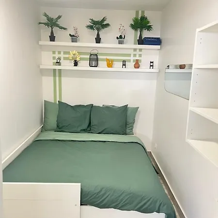 Apartment Magnifique T1 Bis A 30 Min De La Defense. *